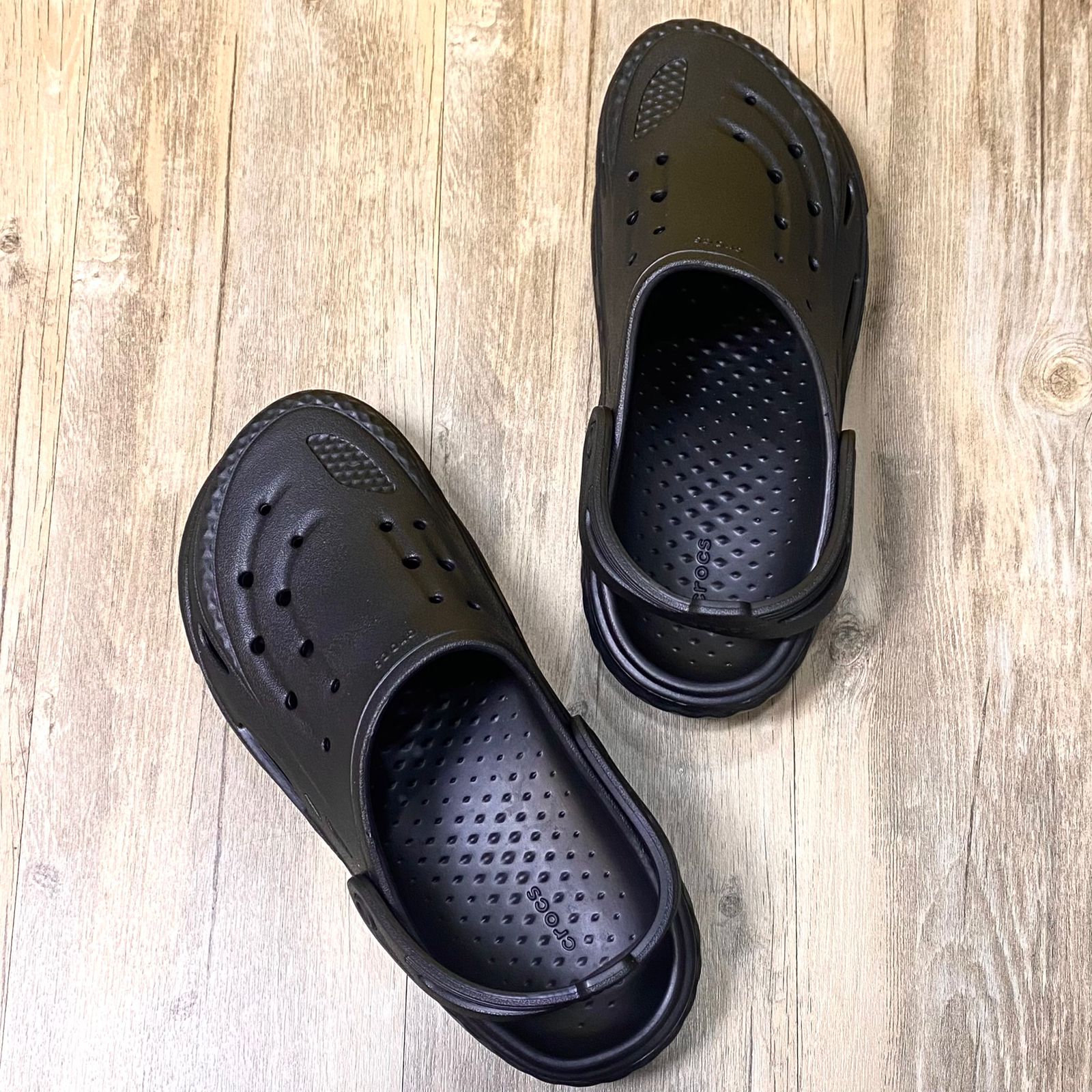 Dép Crocs Clog Off Grid HN2 Black